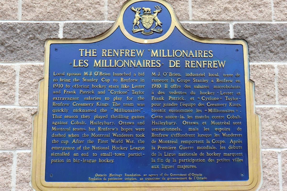 The Renfrew Millionaires Plaque - My FM Center